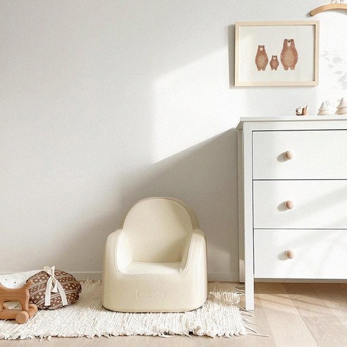 뒹굴러 쇼파 이미지